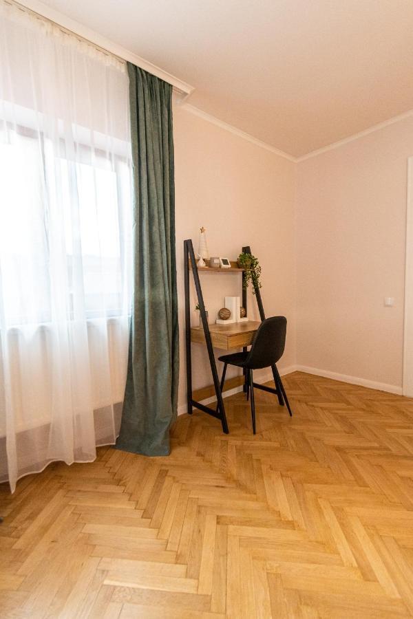Castel'Or Residence Braszów Zewnętrze zdjęcie